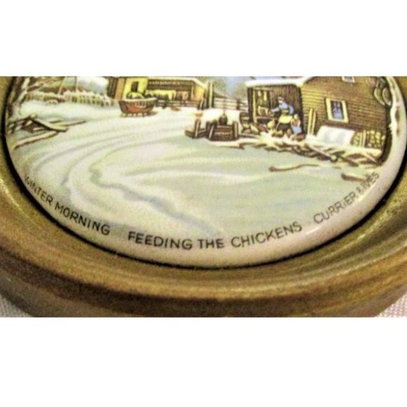 Currier & Ives Small Round Decorative Plaque, circa early 1900s - Picture 2 of 6